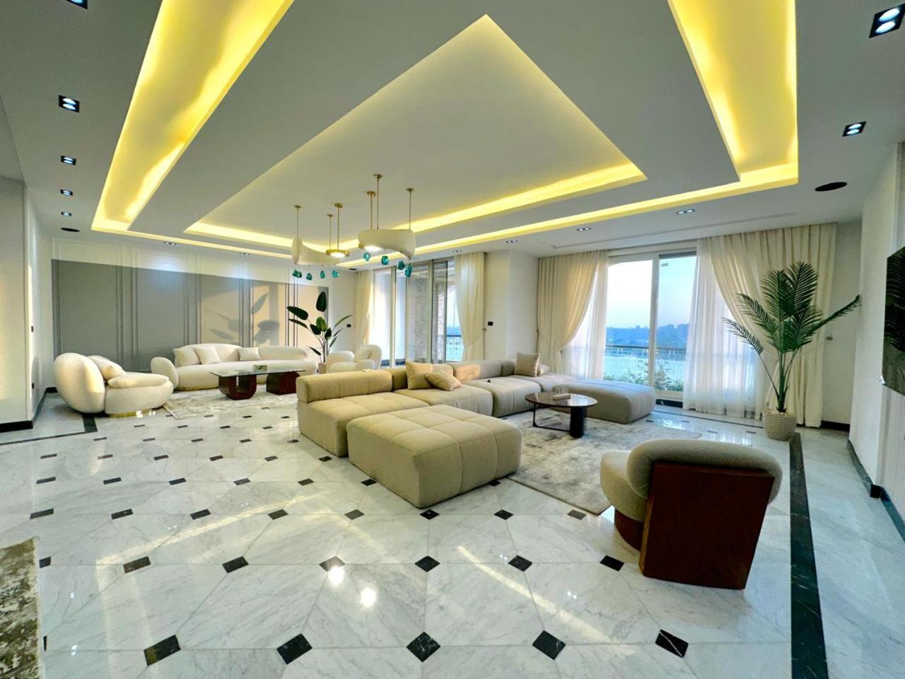 Nile View Appt, Cornish Al Nile